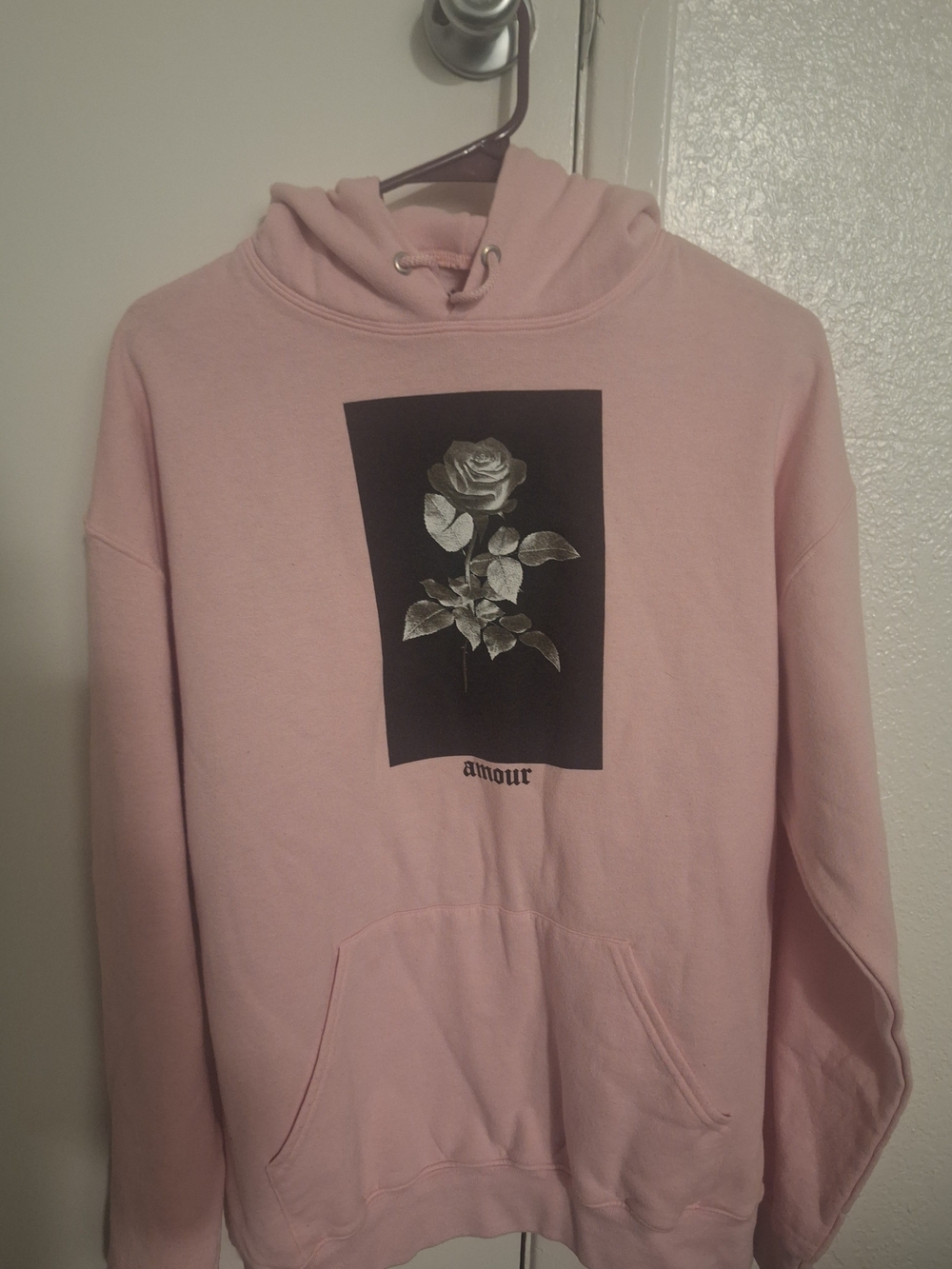 Pink 'Amour' Rose Graphic Crewneck Hoodie Sweater - Pink